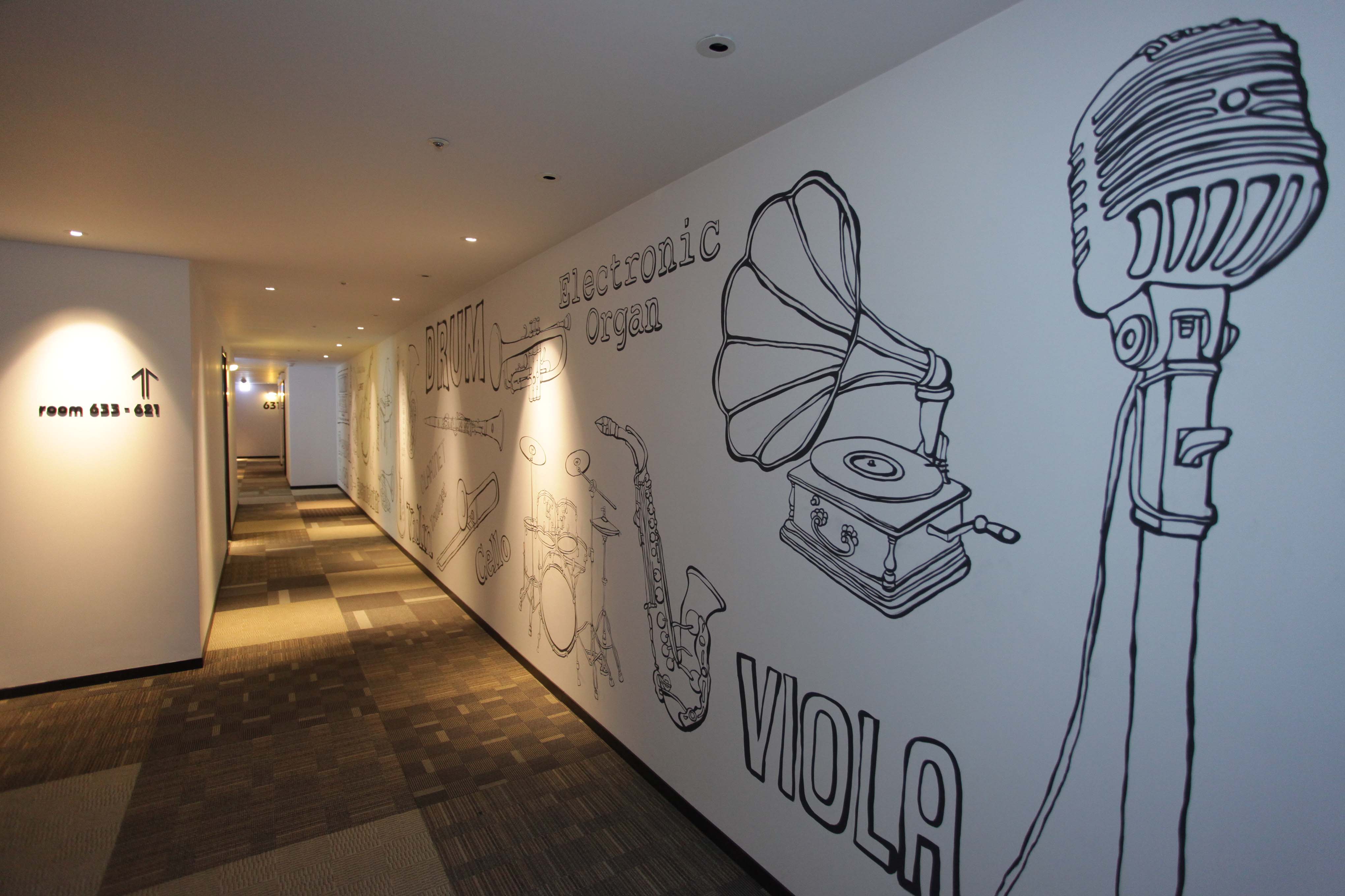 一個嶄新、創意無邊際、跳脫傳統規則的個性飯店,國賓